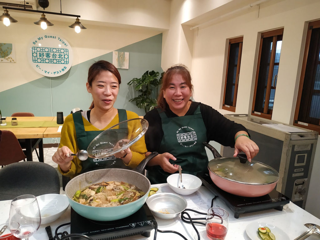 炒米粉&酒家菜之魷魚螺肉蒜 9 squid soup dadaocheng our soup